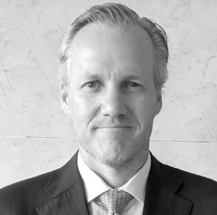 Portrait of Matthew Lofgran